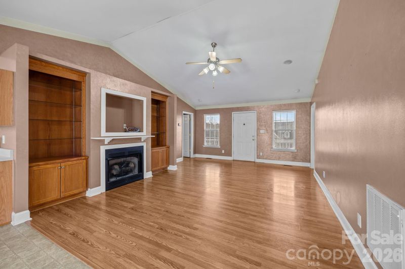 124 Deer Haven Dr, Statesville, NC 28625