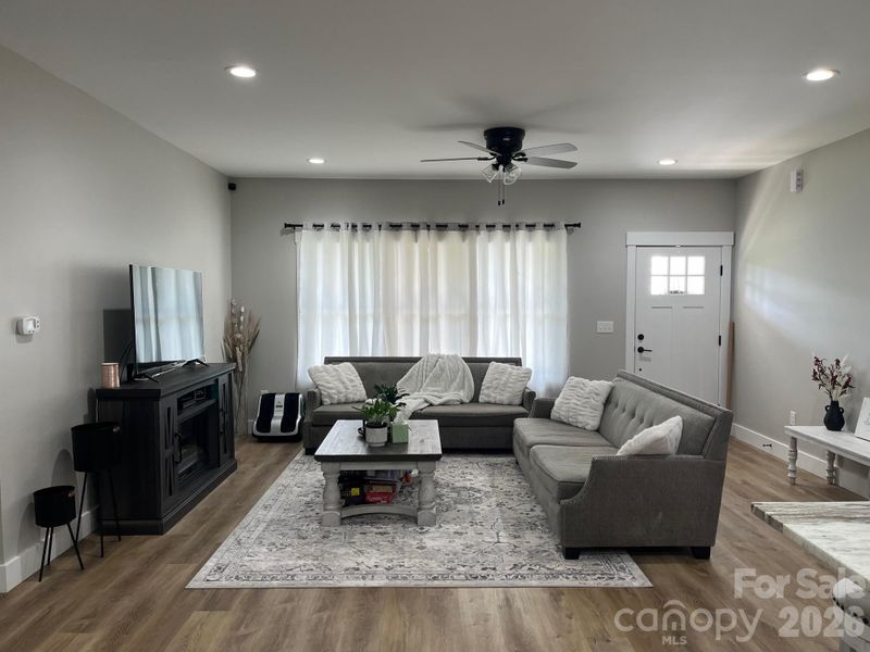 4050 Fairview Dr #9, Maiden, NC 28650