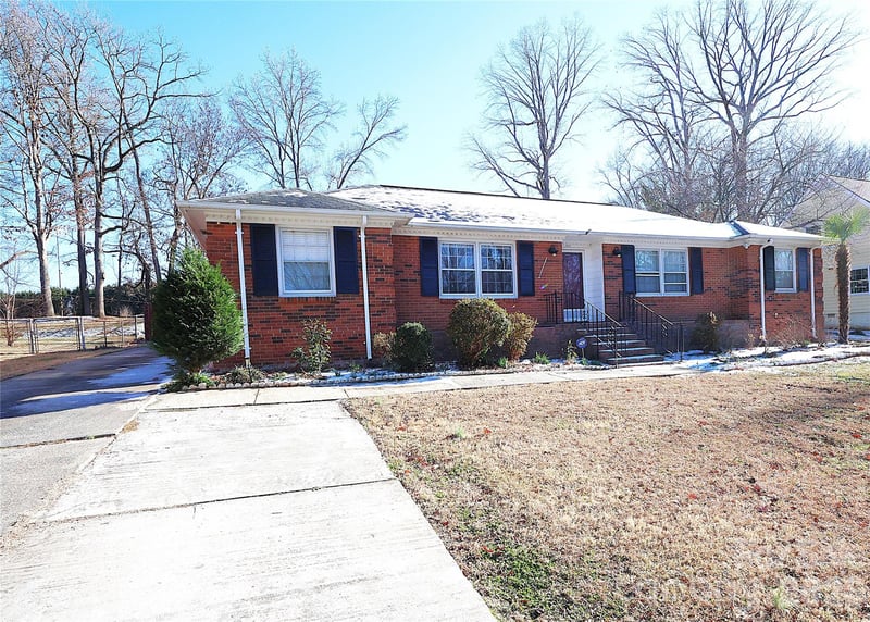 6625 Old Post Rd, Charlotte, NC 28212