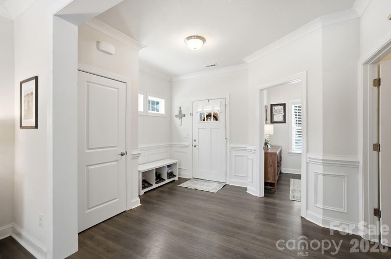 10302 Old Carolina Dr, Charlotte, NC 28214