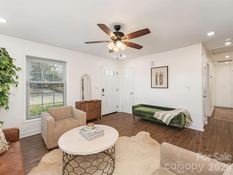 4014 Fieldcrest Rd, Charlotte, NC 28217