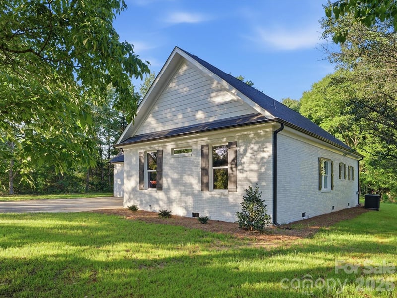 1491 Cedar Grove Rd, Clover, SC 29710