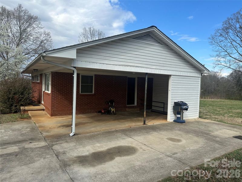 5164 Lavern St #1, Conover, NC 28613
