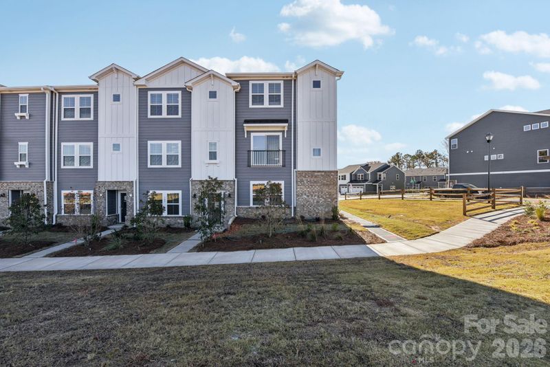 343 Golden Maple Ct, Fort Mill, SC 29708