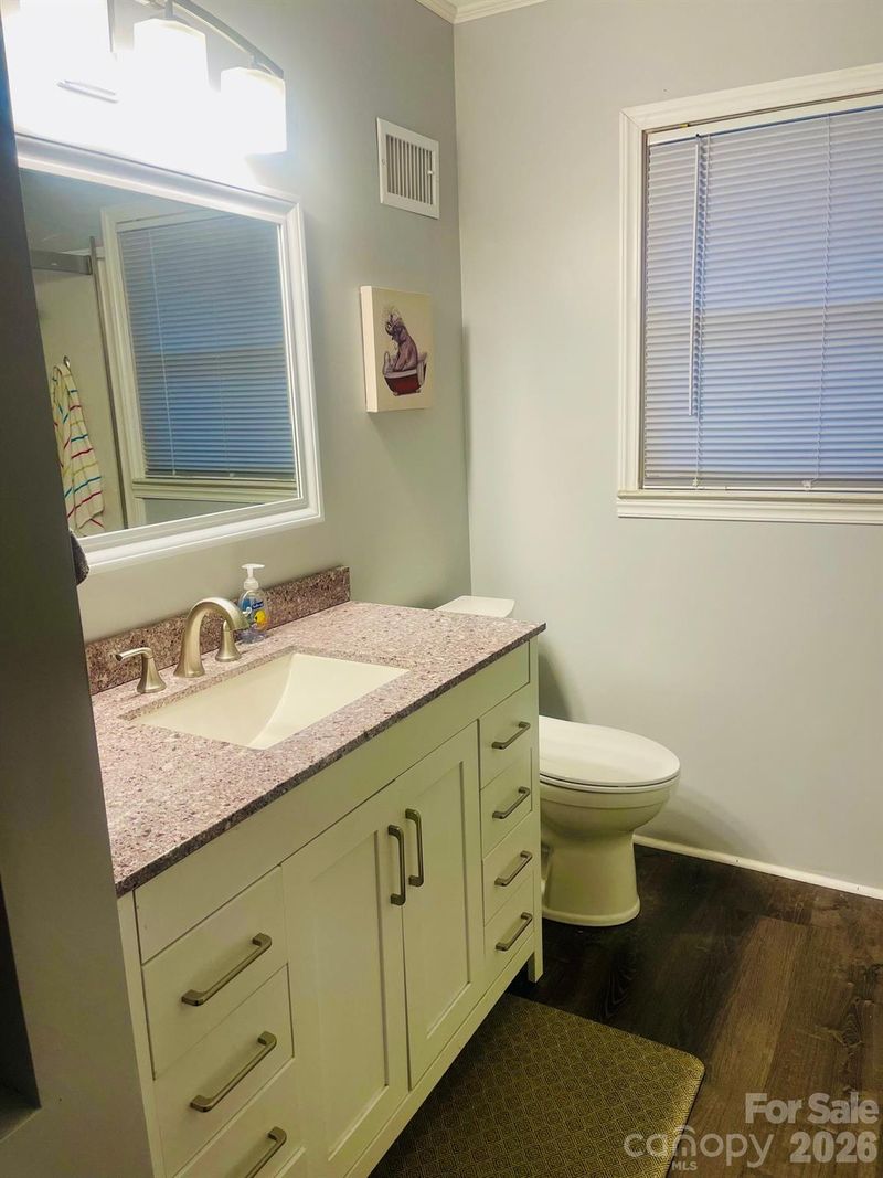 5833 Willowbrook St, Fort Lawn, SC 29714