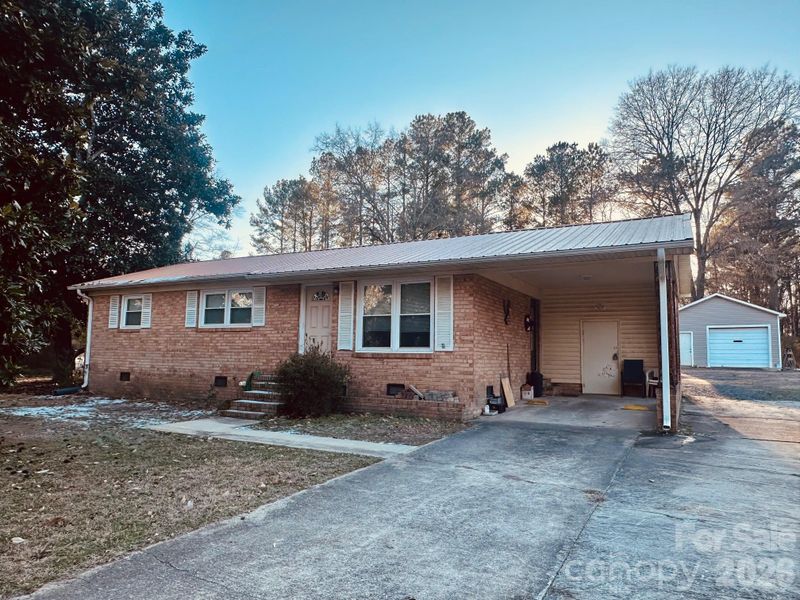5833 Willowbrook St, Fort Lawn, SC 29714