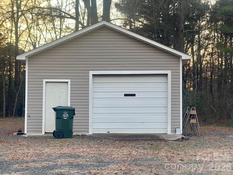 5833 Willowbrook St, Fort Lawn, SC 29714