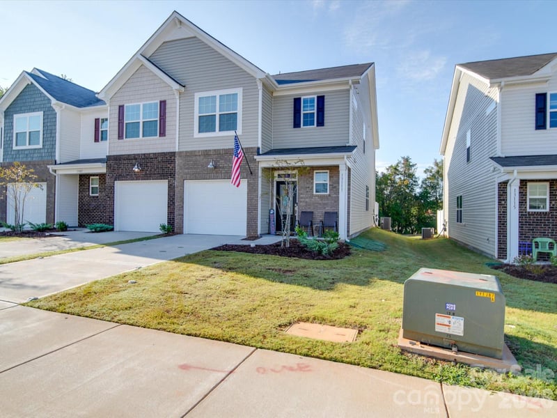 13111 Cottage Crest Ln, Charlotte, NC 28273