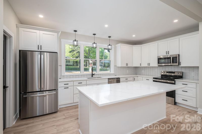 110 Johnson Ln, Cherryville, NC 28021