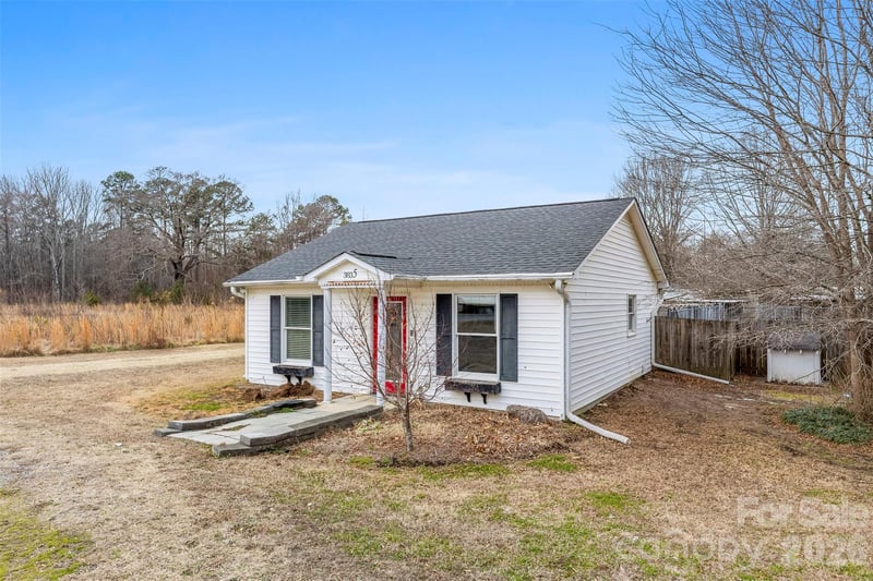 3835 Beaty Rd, Gastonia, NC 28056