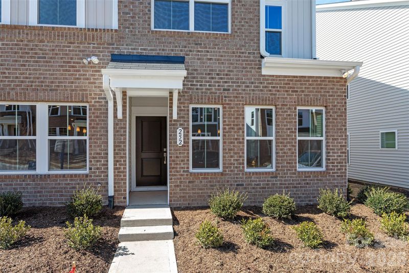 5869 Tuckaseegee Rd #01, Charlotte, NC 28208