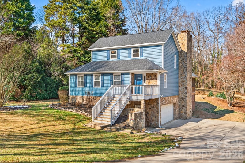 4711 Mountain Point Ln, Charlotte, NC 28216