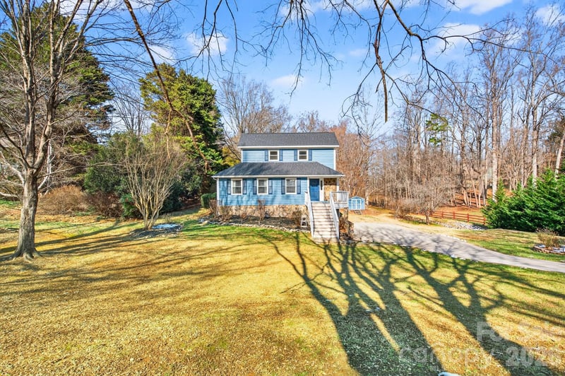 4711 Mountain Point Ln, Charlotte, NC 28216