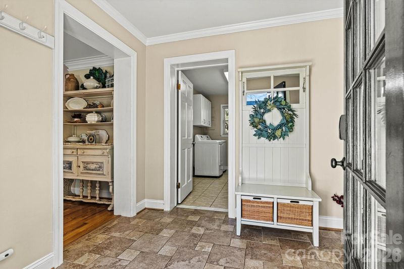 3267 Miners Cove Ct, Denver, NC 28037