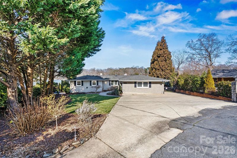 3267 Miners Cove Ct, Denver, NC 28037