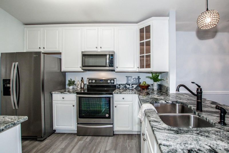 17151 Doe Valley Ct, Cornelius, NC 28031
