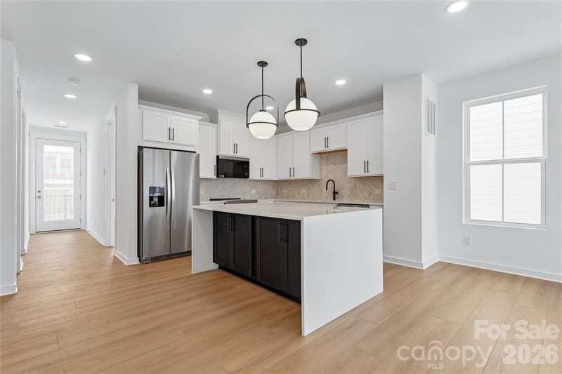 7017 Westrow Ave, Charlotte, NC 28278