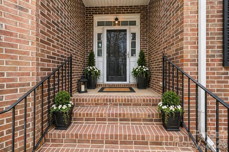 217 Edenshire Ct, Indian Trail, NC 28079
