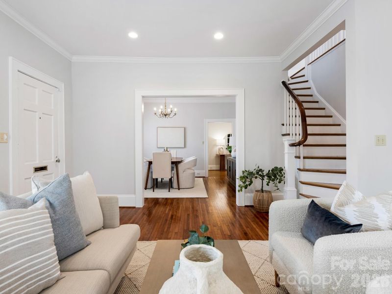 849 Henley Pl, Charlotte, NC 28207