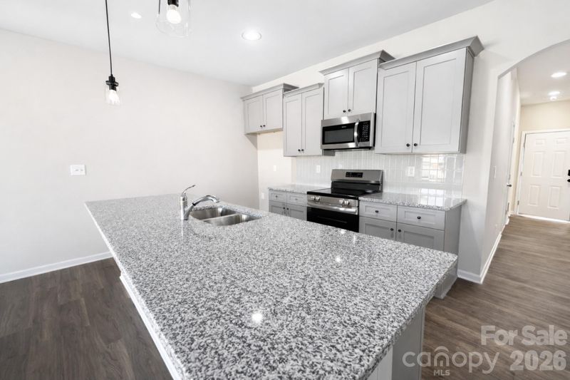 4747 Muskogee Dr, Charlotte, NC 28212