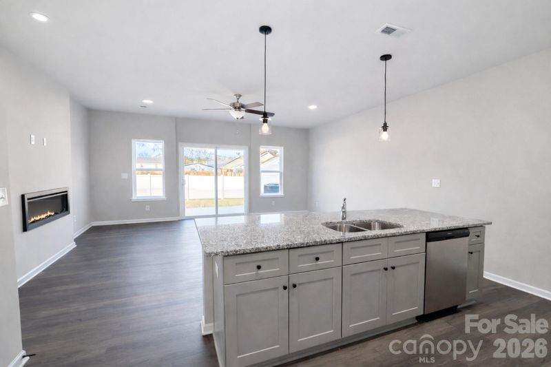 4747 Muskogee Dr, Charlotte, NC 28212