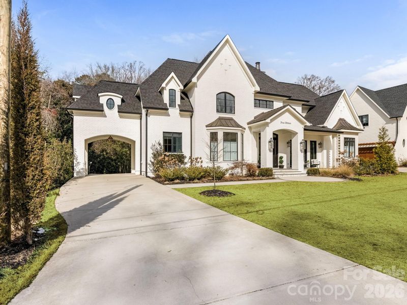 313 Wonderwood Dr, Charlotte, NC 28211