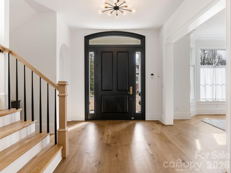 313 Wonderwood Dr, Charlotte, NC 28211