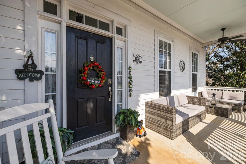 160 Wesleyan Dr, Mcadenville, NC 28101