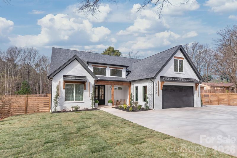 312 Rehobeth Rd, Waxhaw, NC 28173