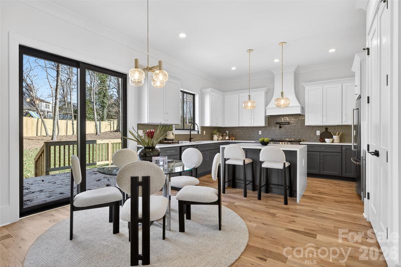 16311 Riverpointe Dr, Charlotte, NC 28278