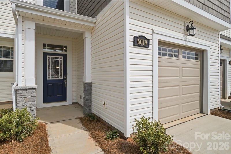 6019 Mallow Crossing Ln, Charlotte, NC 28213