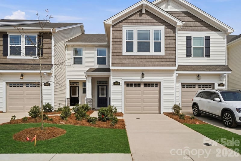 6019 Mallow Crossing Ln, Charlotte, NC 28213