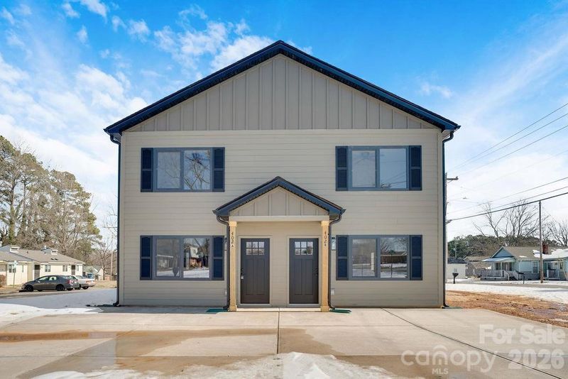 402 Deaton St, Statesville, NC 28677