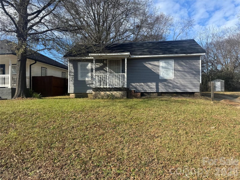 214 Oregon St, Charlotte, NC 28208