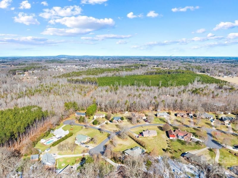 7221 Monaghan Ct, Stanley, NC 28164