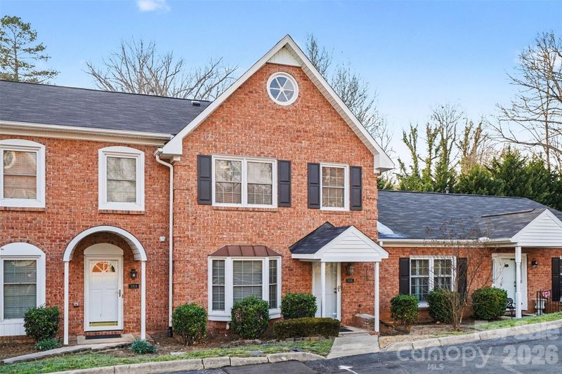 313 Wisteria Ln, Kannapolis, NC 28083