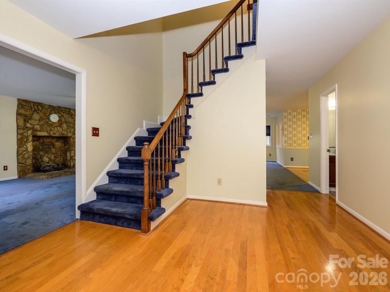 7600 Wallace Ln, Charlotte, NC 28212
