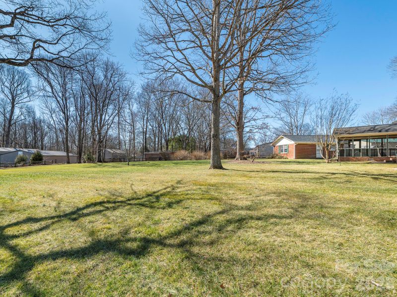 2123 Deepwood Pl NW, Concord, NC 28027