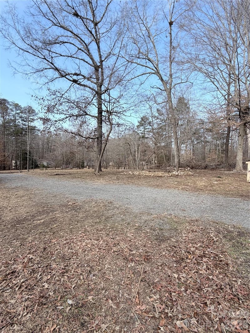 1085 Love Valley Rd, Clover, SC 29710