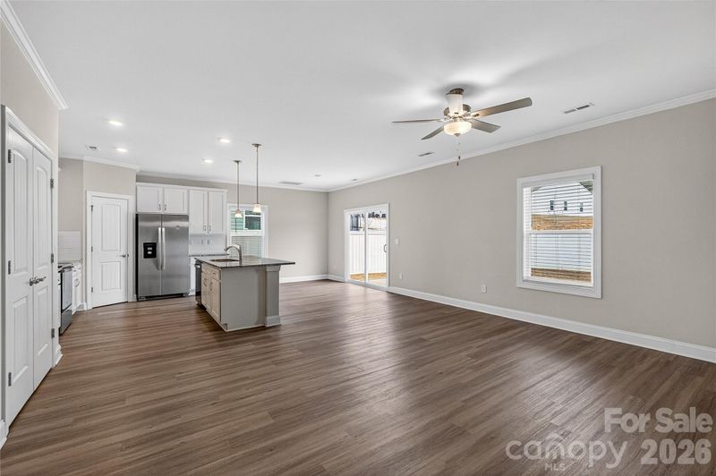 104 Milliner Dr, Troutman, NC 28166