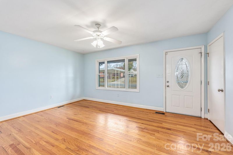 1626 Hamilton St, Charlotte, NC 28206