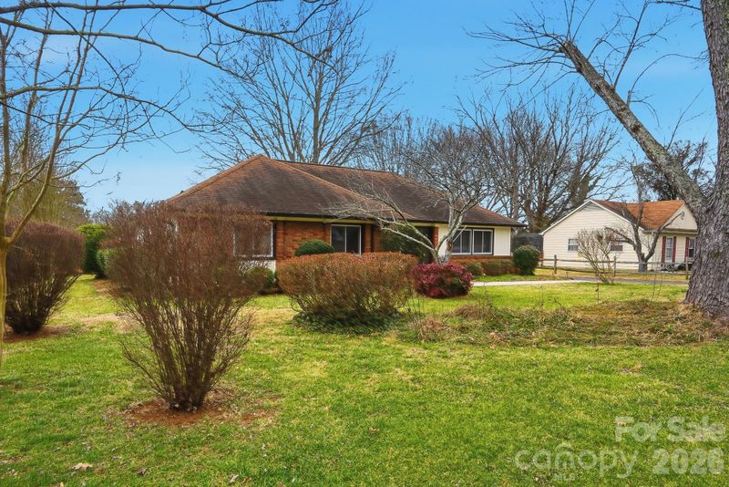7500 Fox Hunt Rd, Charlotte, NC 28212
