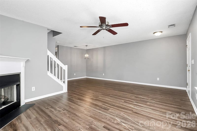 10739 Holly Ridge Blvd, Charlotte, NC 28216