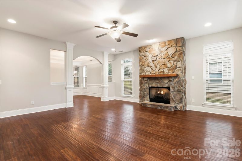 6008 Brookfield Ct, Matthews, NC 28104