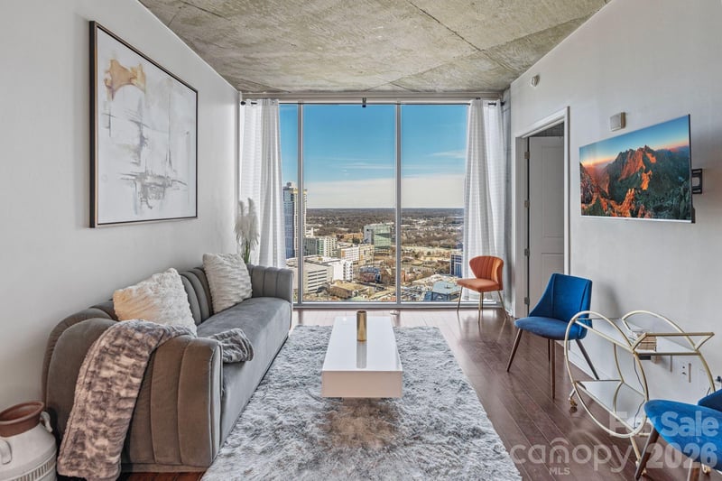 210 N Church St #2411, Charlotte, NC 28202