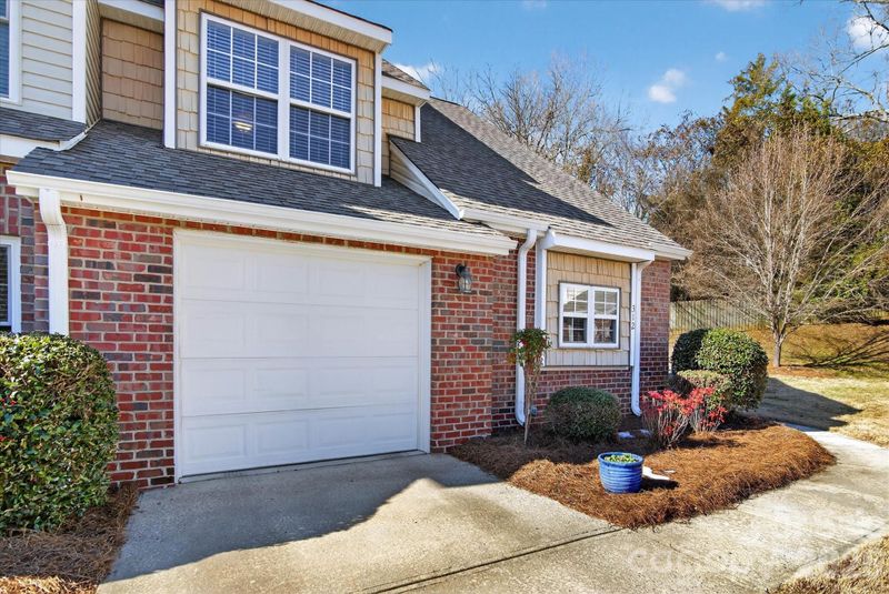 312 Valley Brook Ln SE, Concord, NC 28025