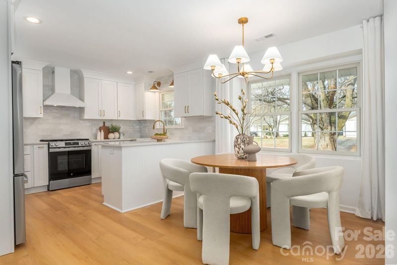 5113 Seacroft Rd, Charlotte, NC 28210
