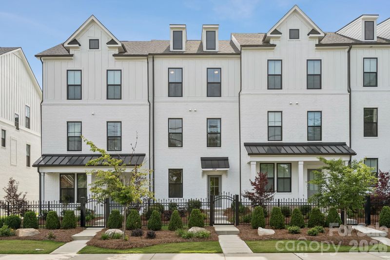 4148 Alexander View Dr, Charlotte, NC 28226