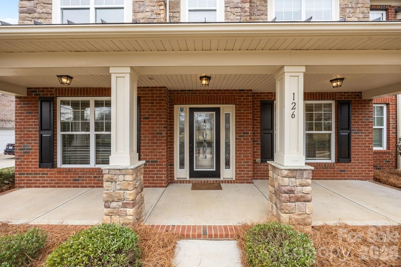 126 Northbridge Dr, Mooresville, NC 28115