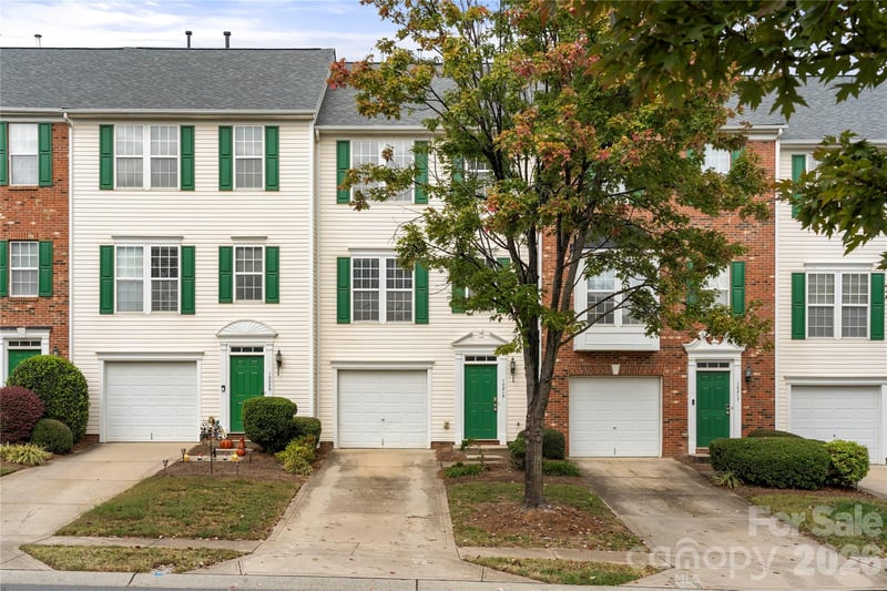 10213 Garrett Grigg Rd, Charlotte, NC 28262